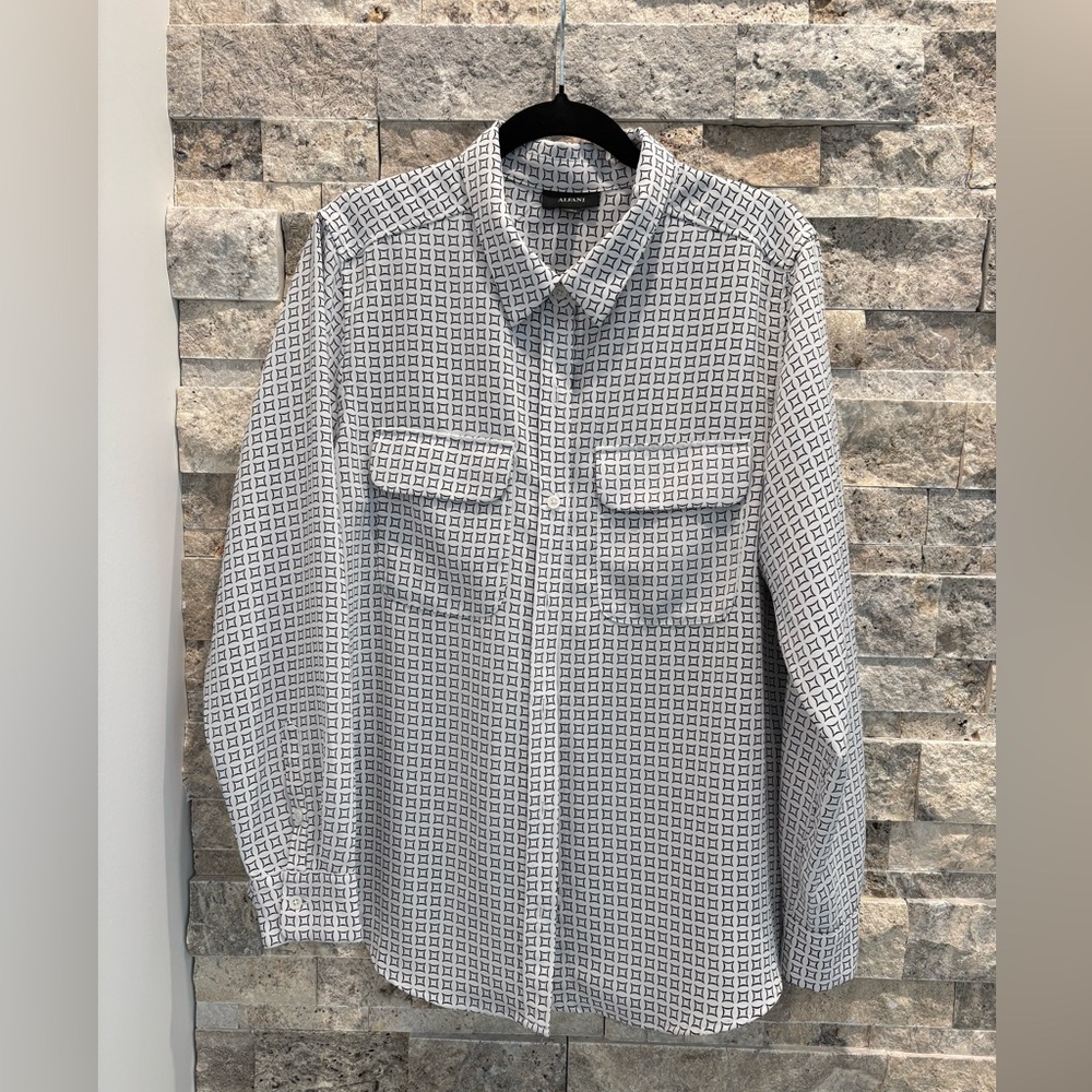 Alfani women’s Monochrome Patterned Button-Down Shirt size XL